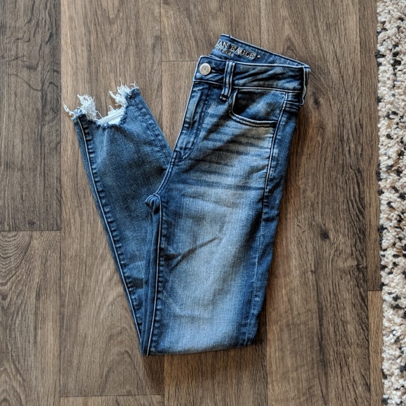 American Eagle Outfitters Denim - AMERICAN EAGLE HI Rise Jegging Crop Jeans Size 2